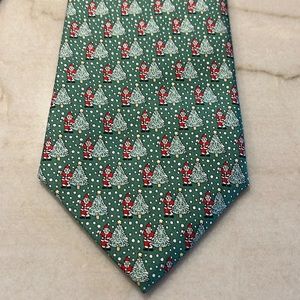 Vineyard Vines Men’s Green Christmas Tie
